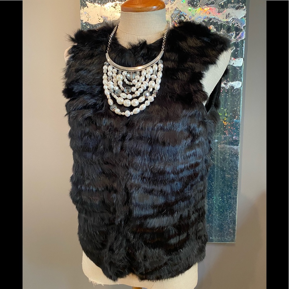 NWT Dolce Cabo Black real Rabbit Fur Vest size small